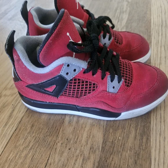 2013 Jordan 4 Retro Toro Bravo (GS) Size 13 c - Picture 1 of 6